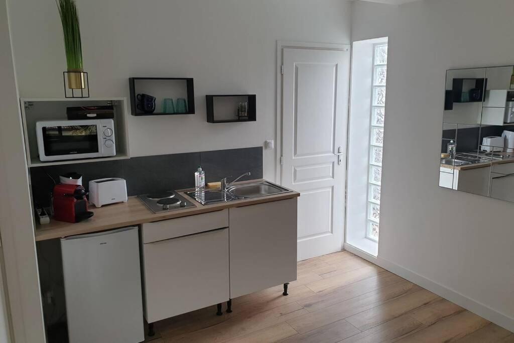 Studio 4 Henriville أميا المظهر الخارجي الصورة