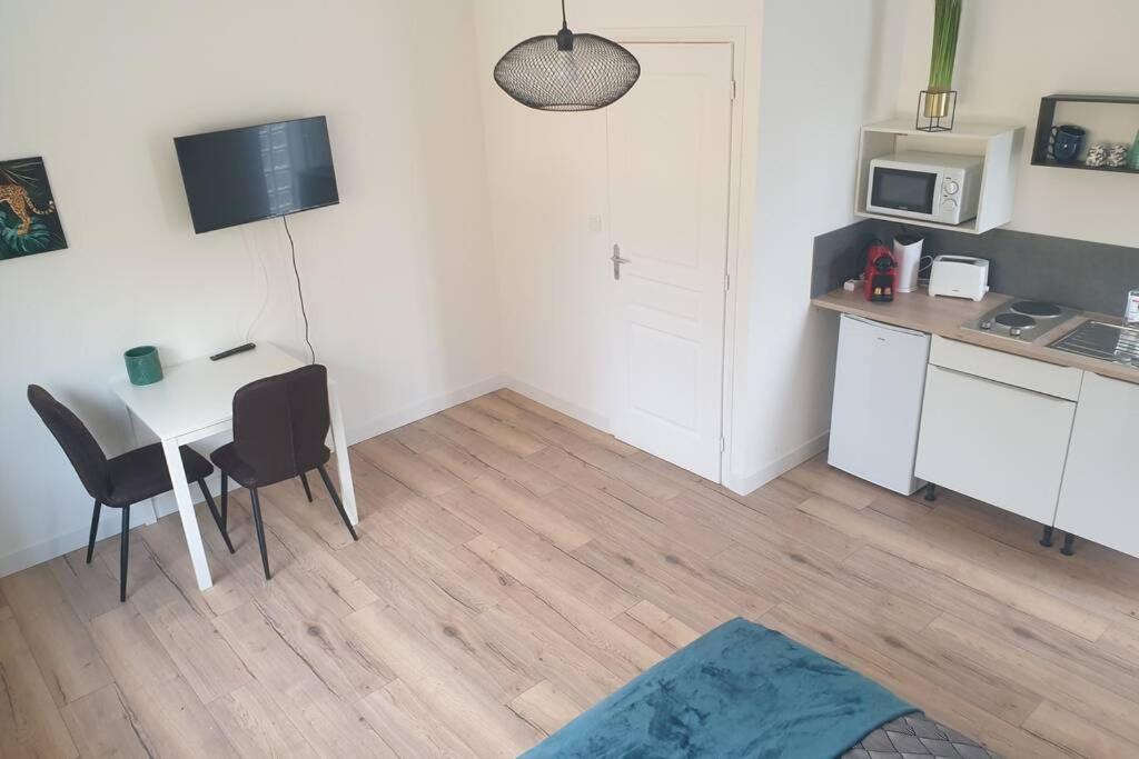 Studio 4 Henriville أميا المظهر الخارجي الصورة